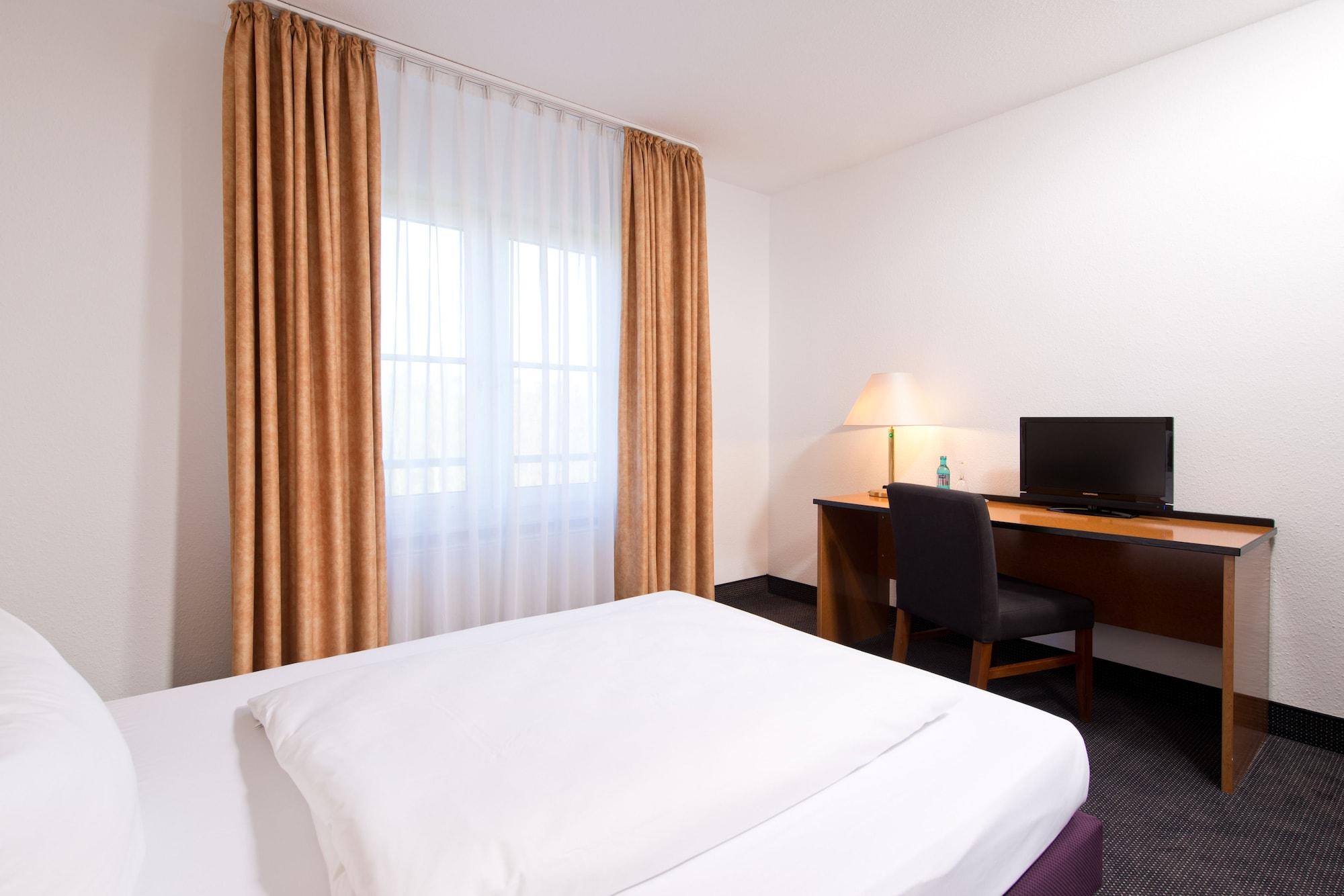 Coffee Fellows Hotel Frankfurt Airport-Langen Langen  Bagian luar foto
